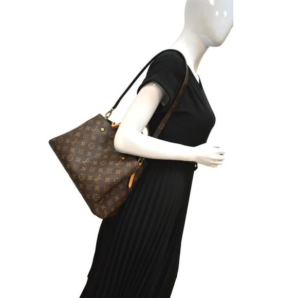 LOUIS VUITTON Montaigne MM Monogram Canvas Shoulder Bag Brown - Picture 5 of 12